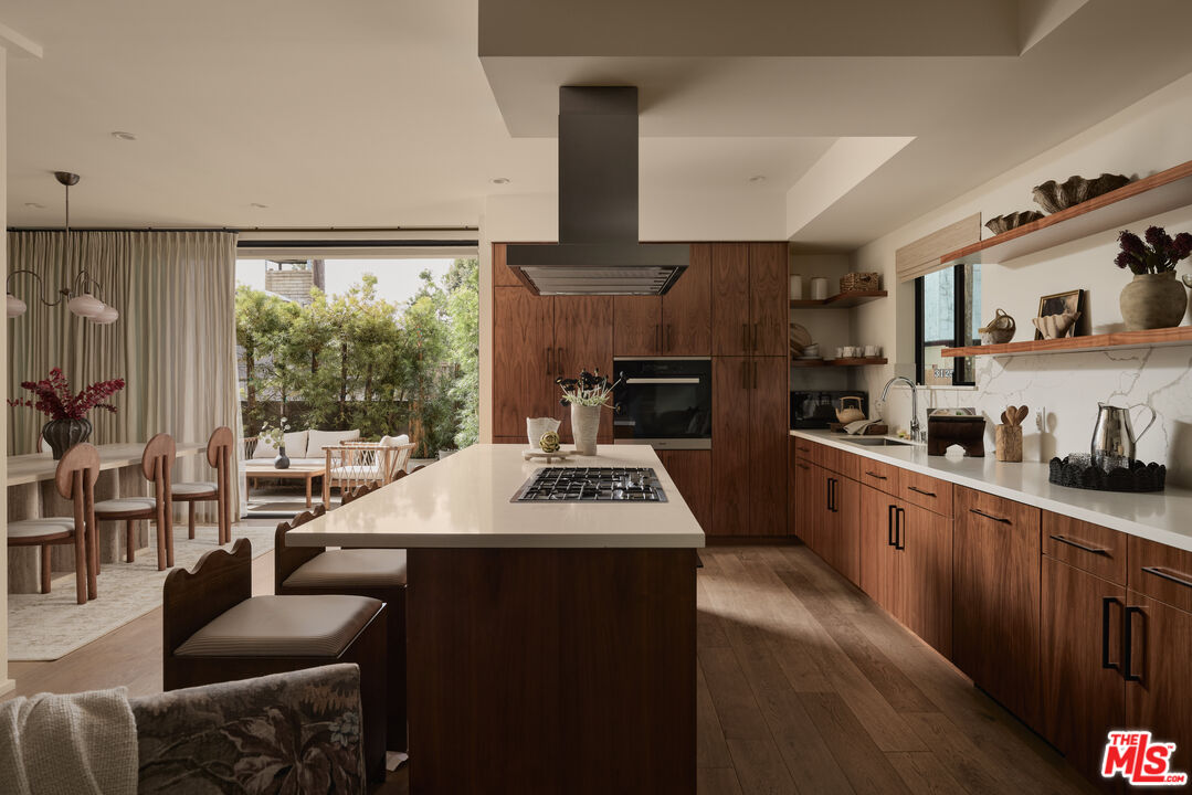 3214 Highland Ave Unit: 4