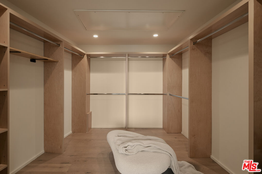 3214 Highland Ave Unit: 2