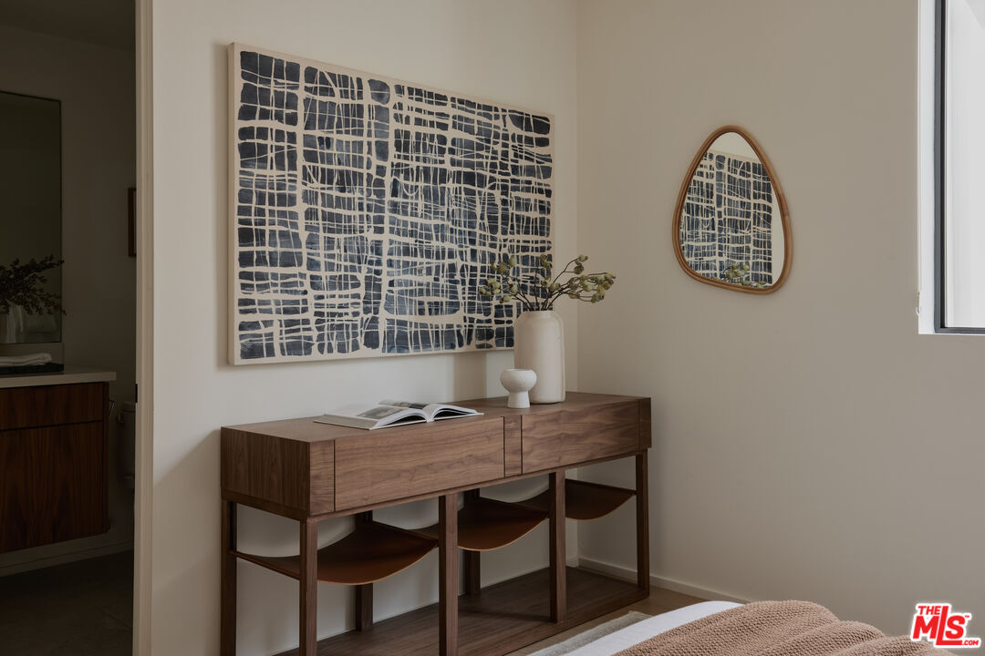 3214 Highland Ave Unit: 2