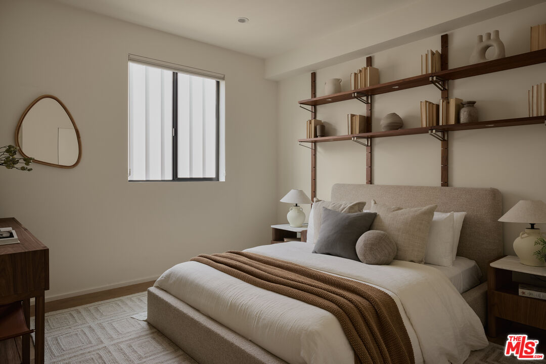 3214 Highland Ave Unit: 2