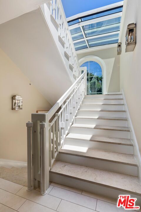 119 Malibu Colony Rd