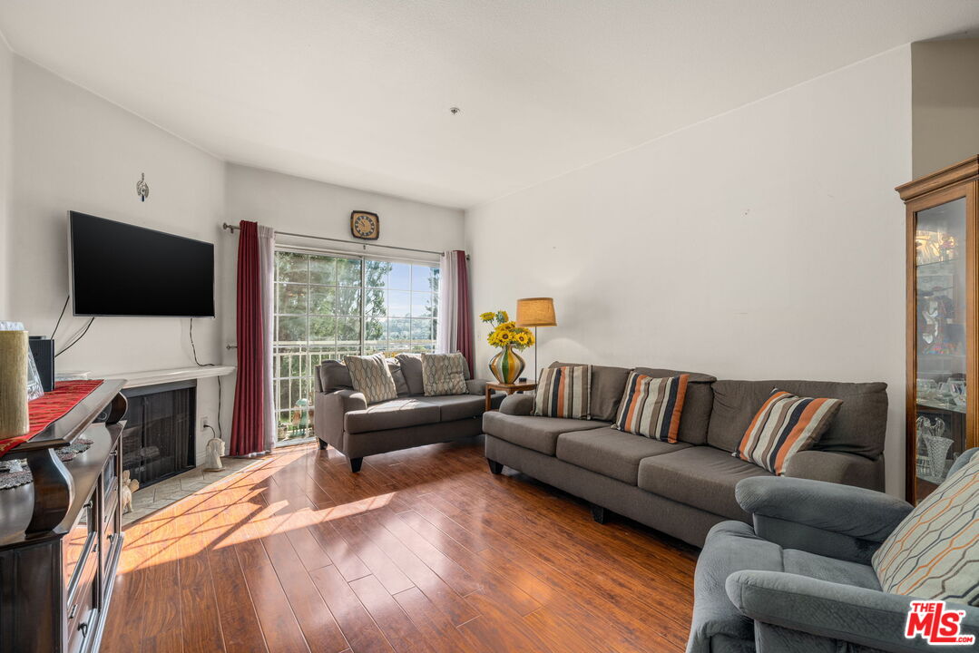 4750 Templeton St Unit: 1104