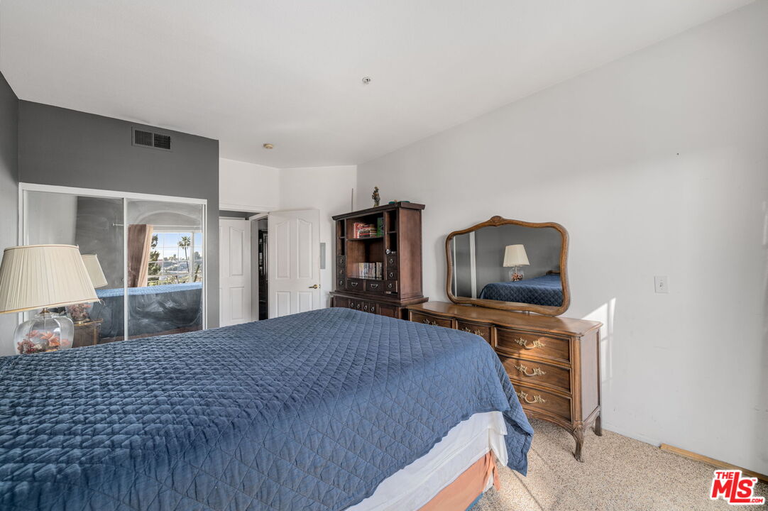 4750 Templeton St Unit: 1104