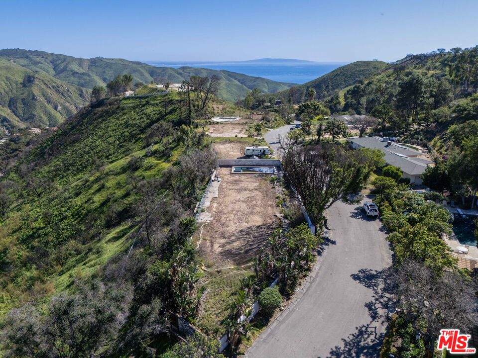 1712 Manzanita Park Ave