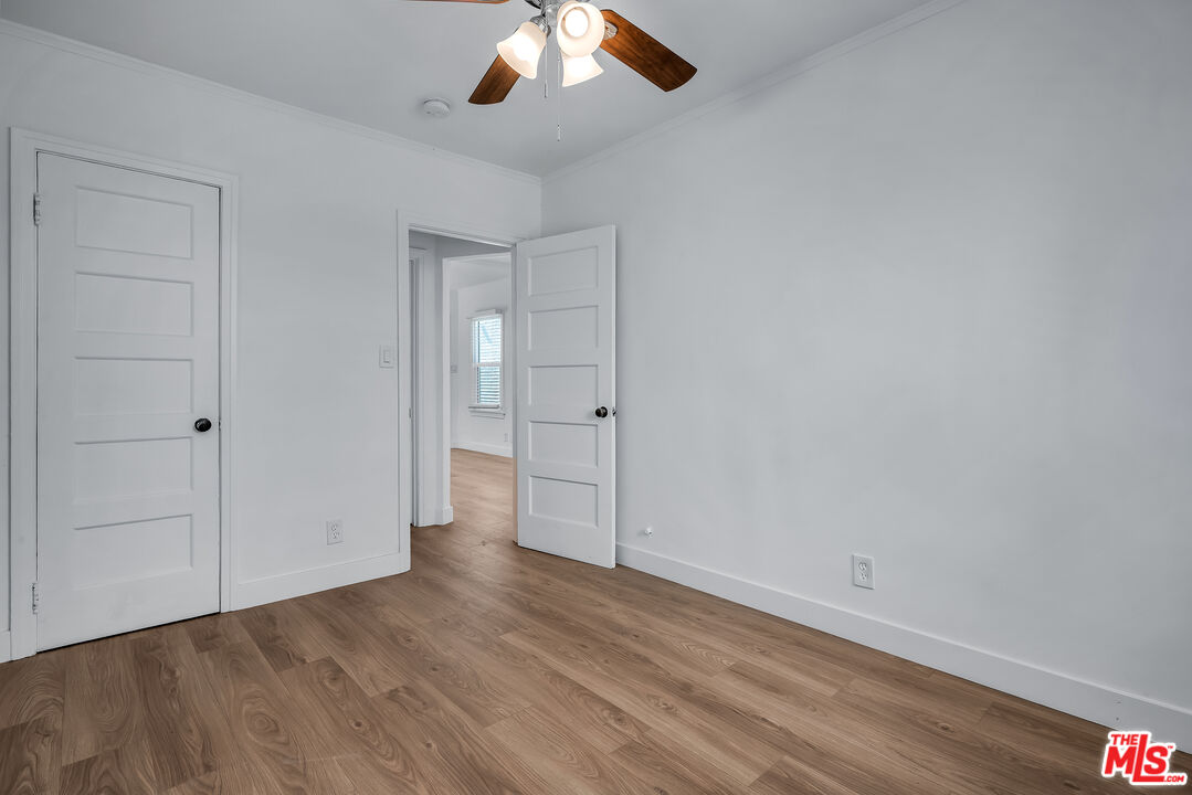 3330 Caroline Ave Unit: D