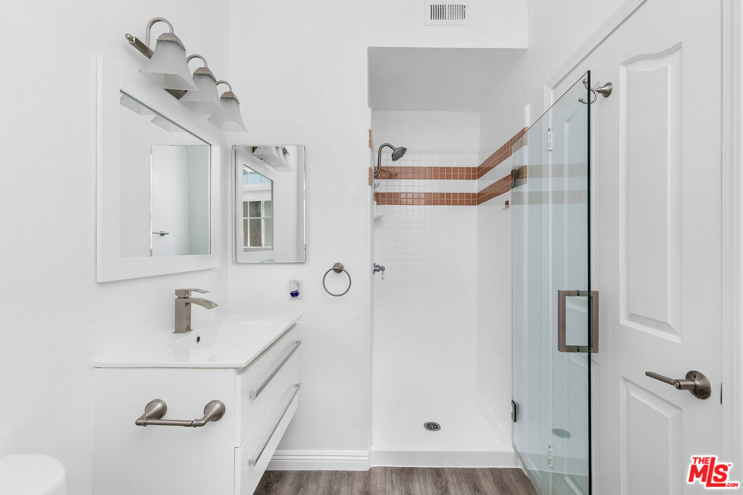 9800 Vidor Dr Unit: 303