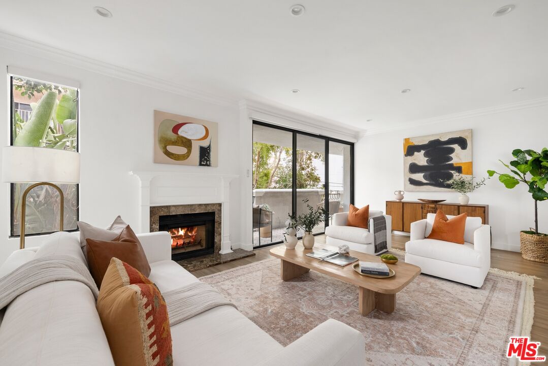 1630 S Bentley Ave Unit: 202