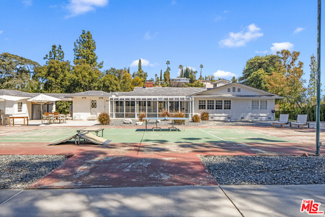 19630 Rosita St