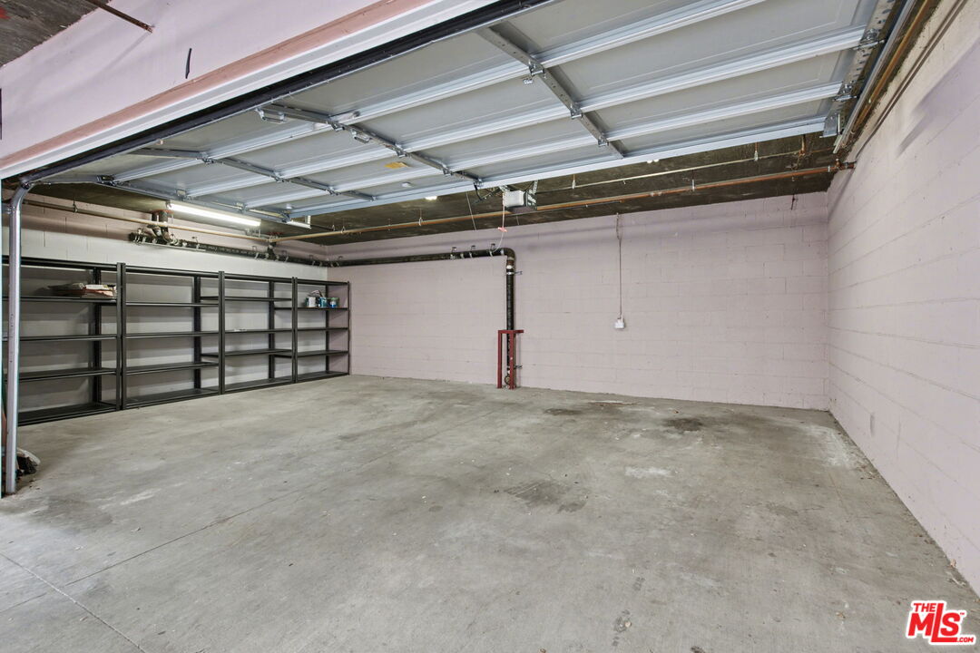 15027 Dickens St Unit: 1