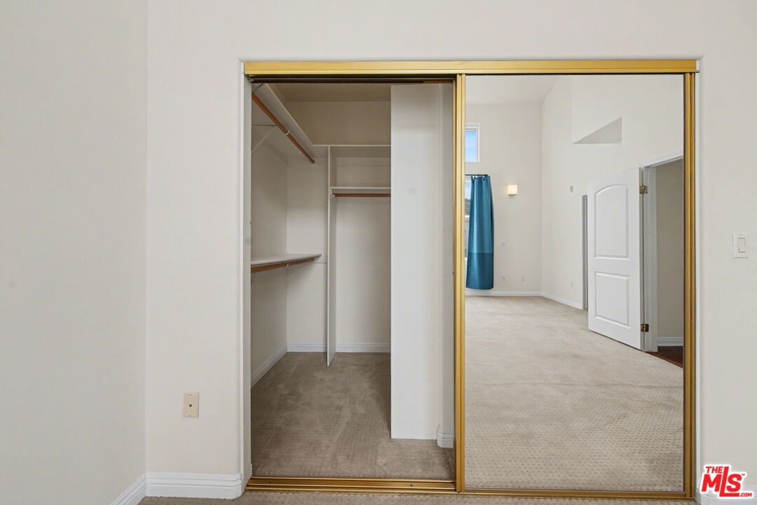 15027 Dickens St Unit: 1