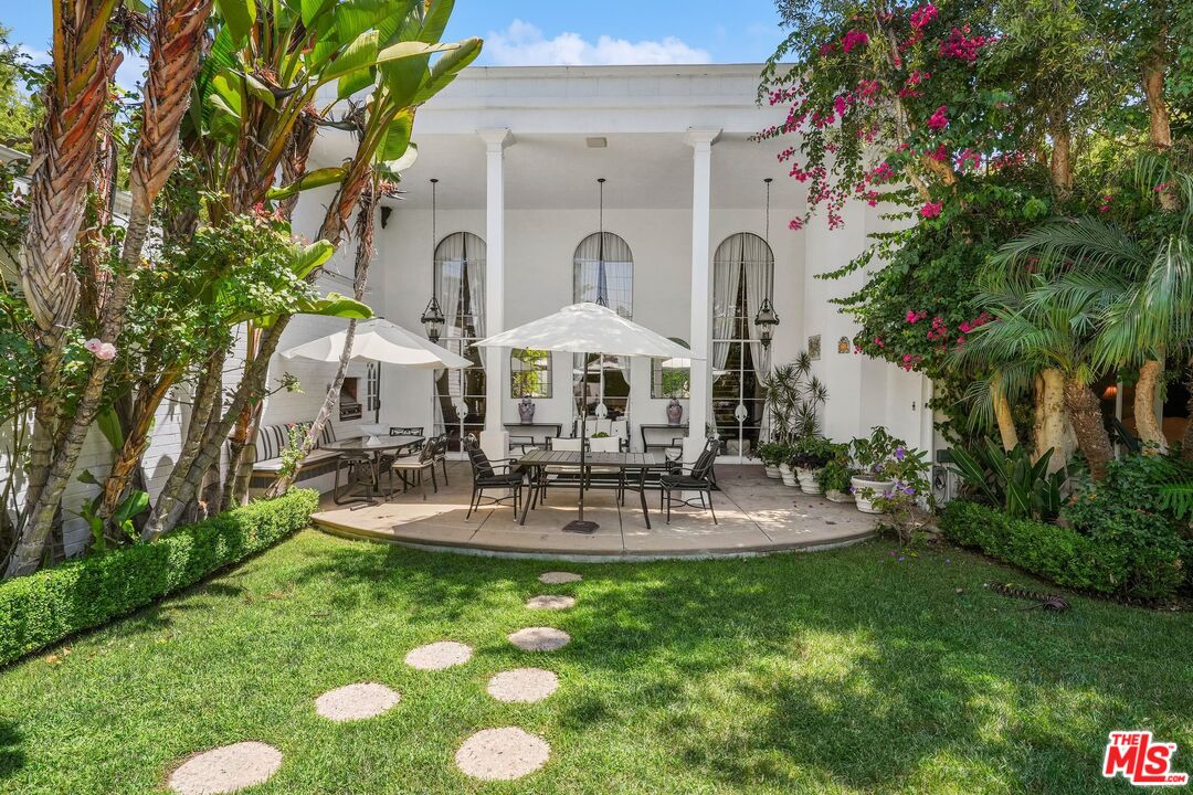 717 N Rodeo Dr
