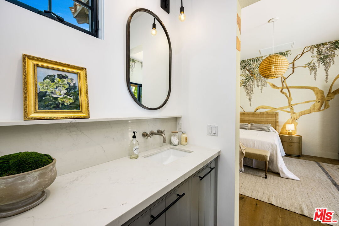 78101 San Timoteo St