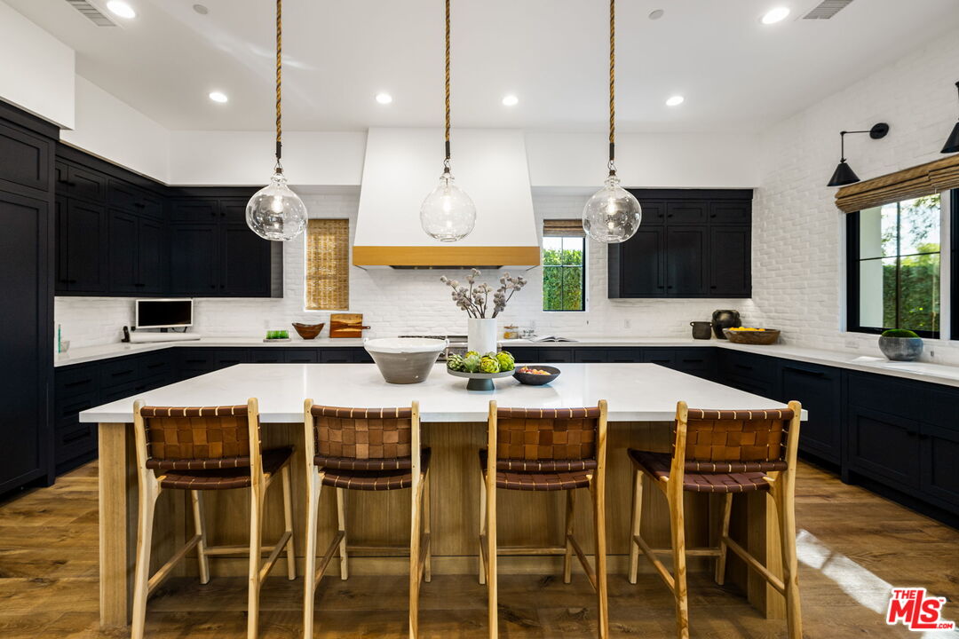 78101 San Timoteo St