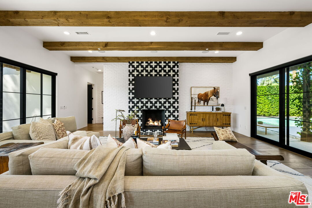 78101 San Timoteo St