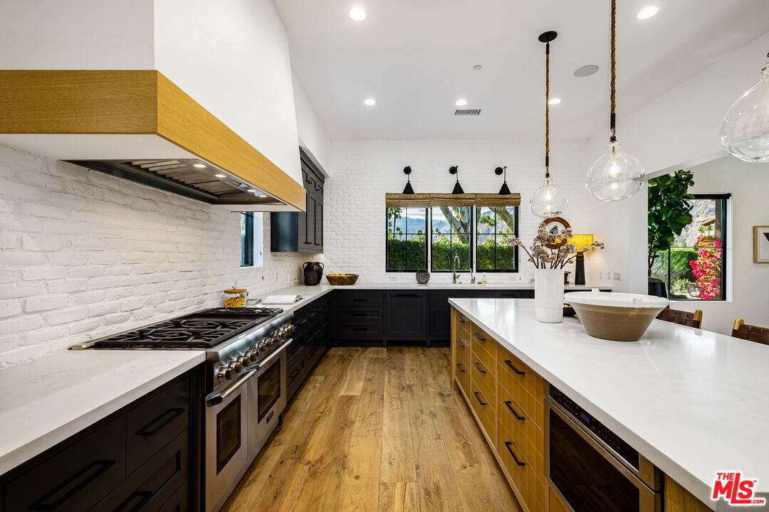 78101 San Timoteo St