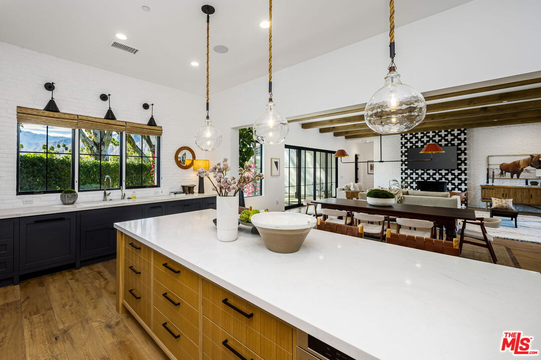 78101 San Timoteo St