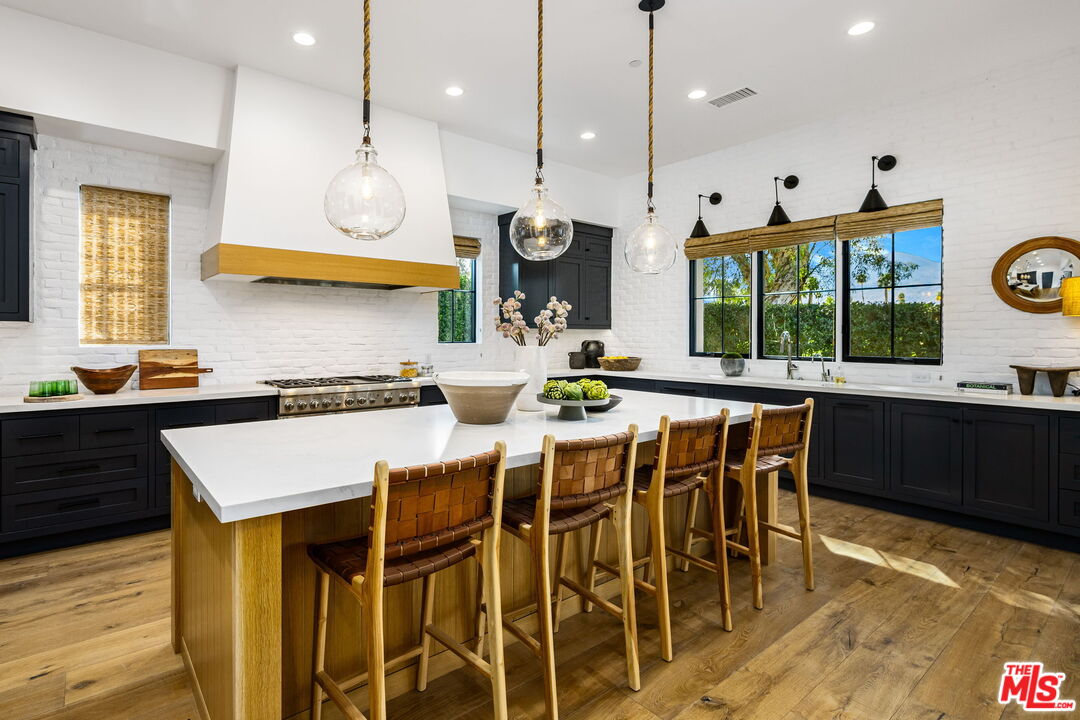 78101 San Timoteo St