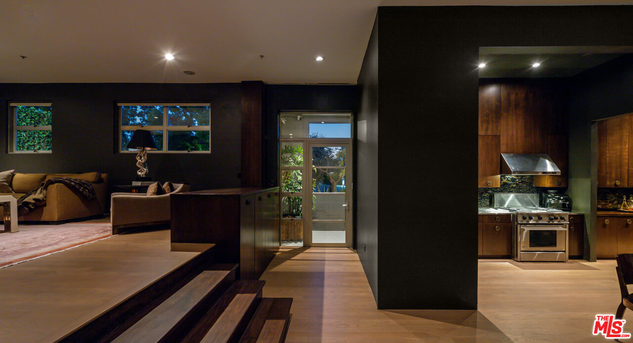 710 N Orlando Ave Unit: 101