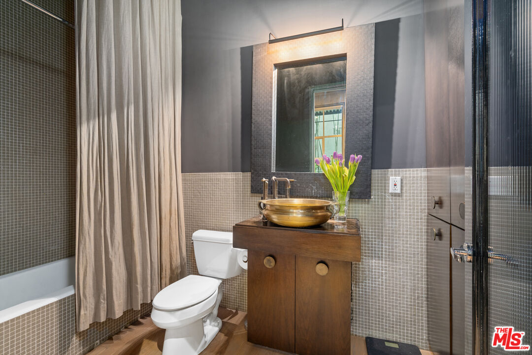 710 N Orlando Ave Unit: 101