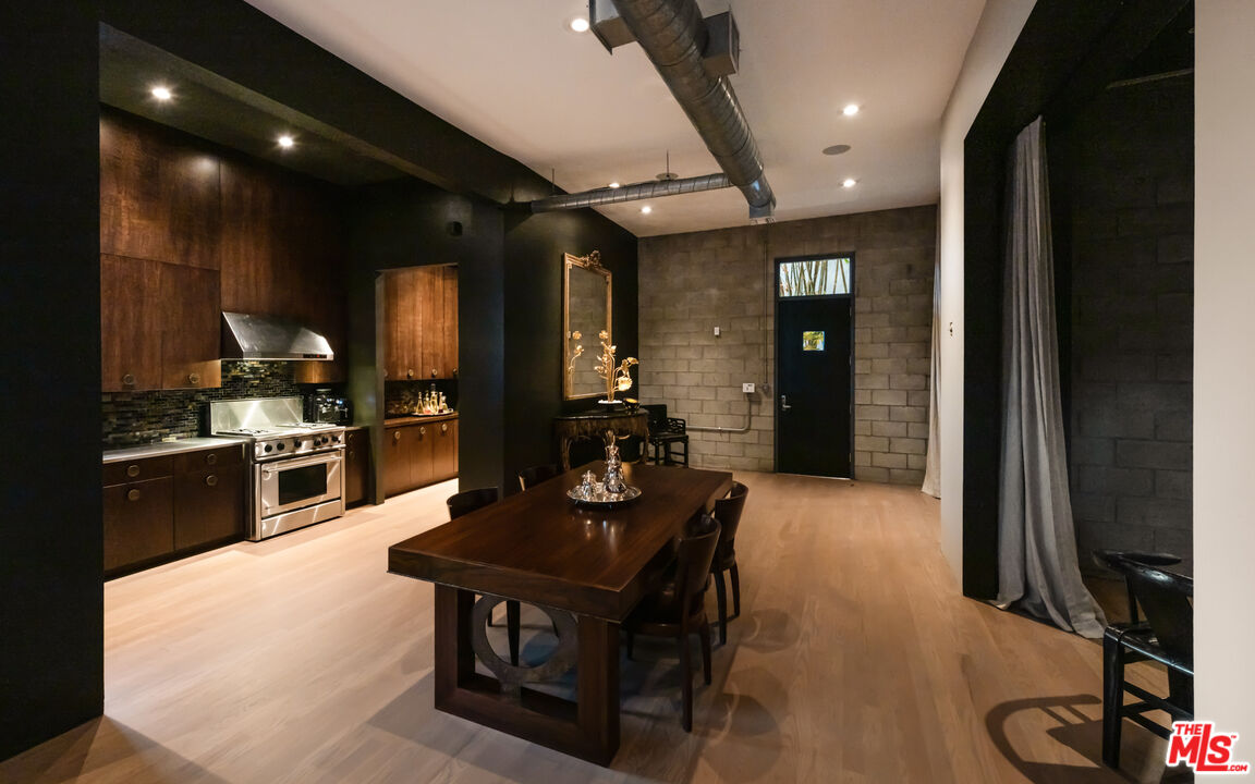 710 N Orlando Ave Unit: 101