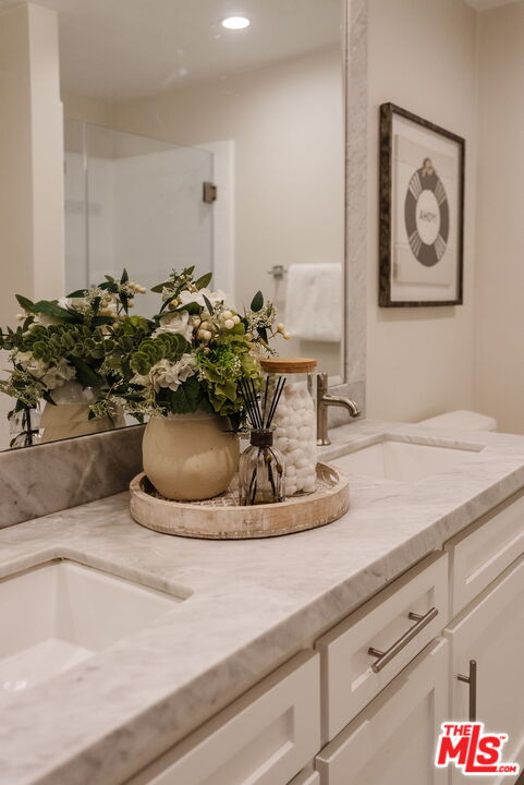 125 Montana Ave Unit: 404