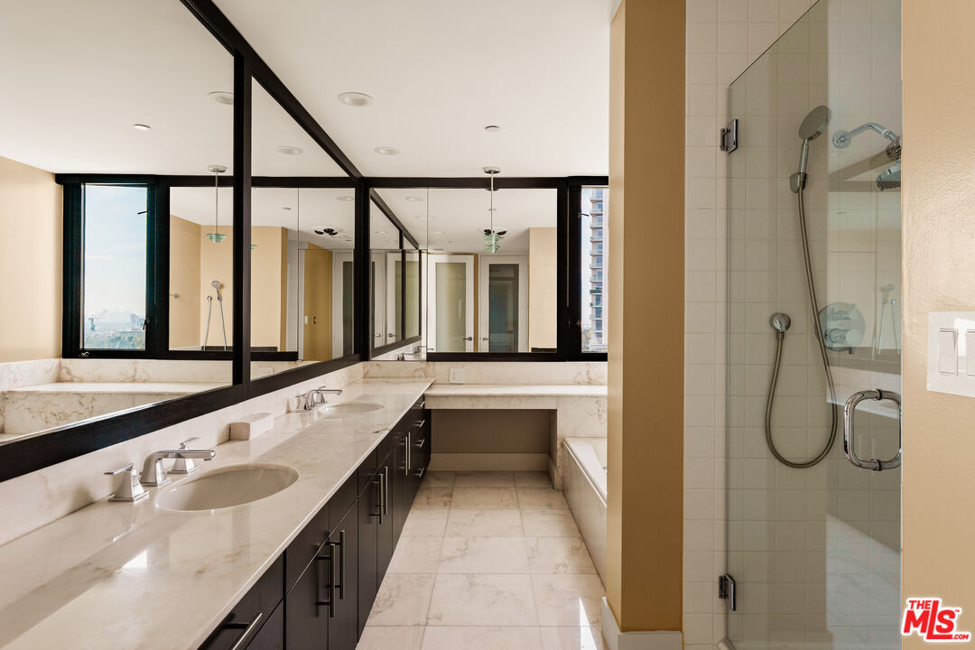 10350 Wilshire Blvd Unit: 901