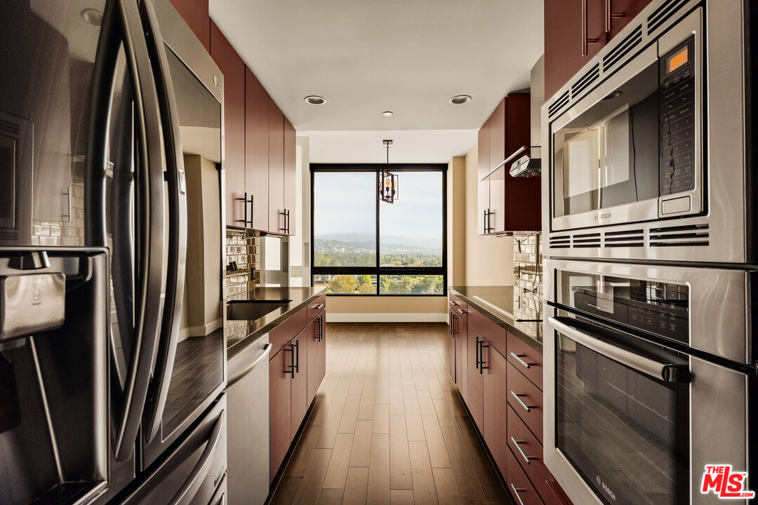 10350 Wilshire Blvd Unit: 901