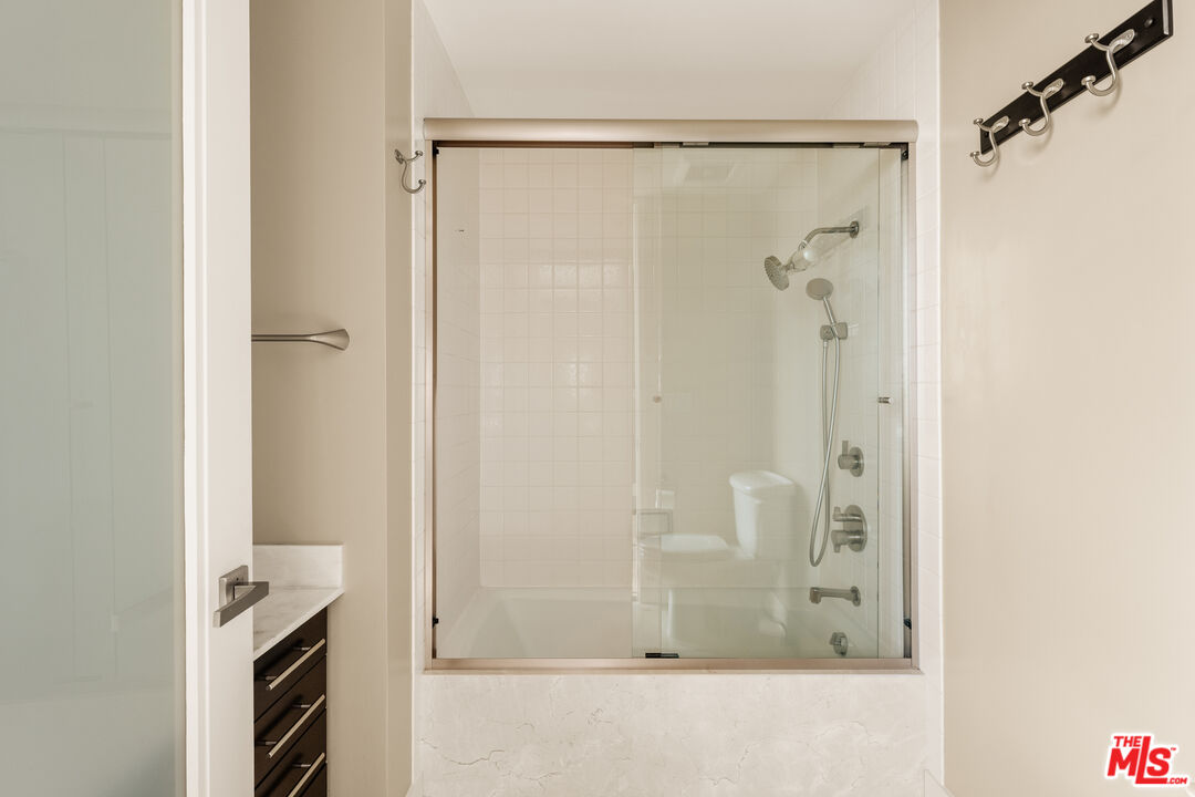 10350 Wilshire Blvd Unit: 901