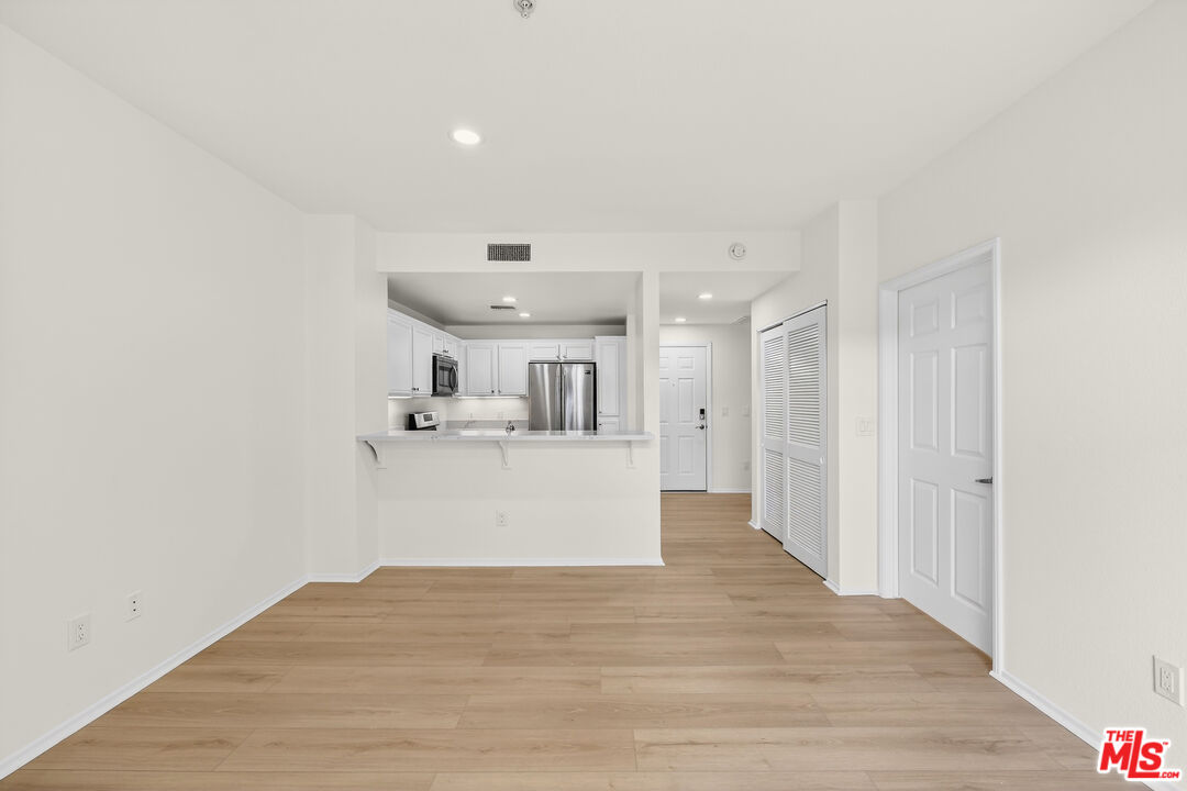 13200 Pacific Promenade Prome Unit: 351