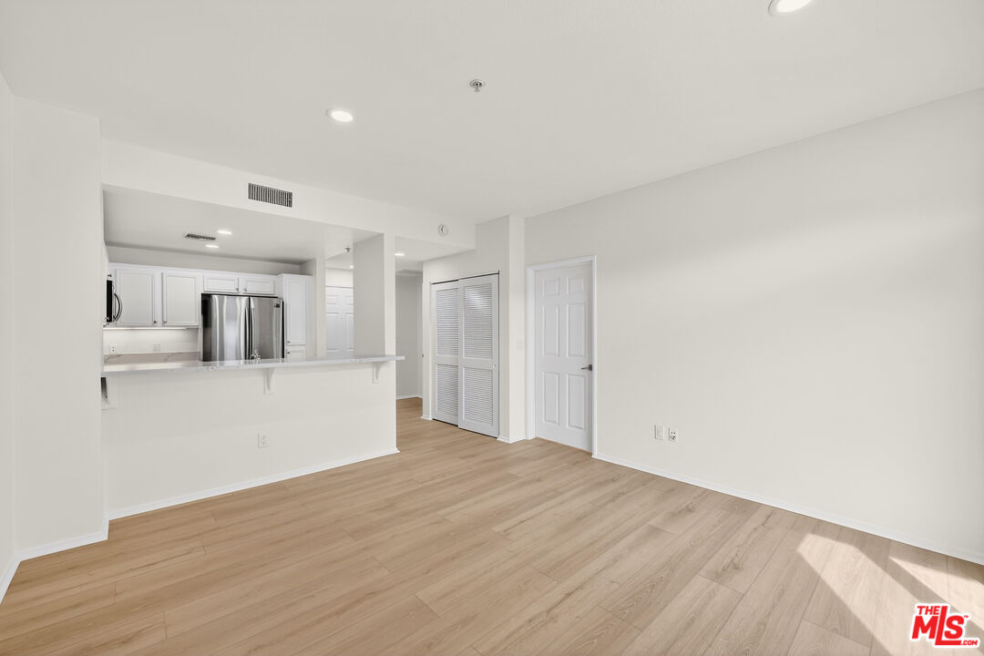 13200 Pacific Promenade Prome Unit: 351