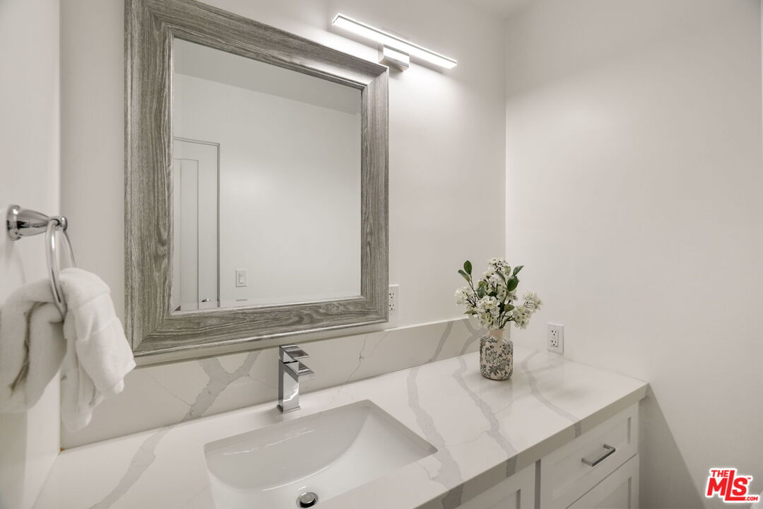 10790 Wilshire Blvd Unit: 503