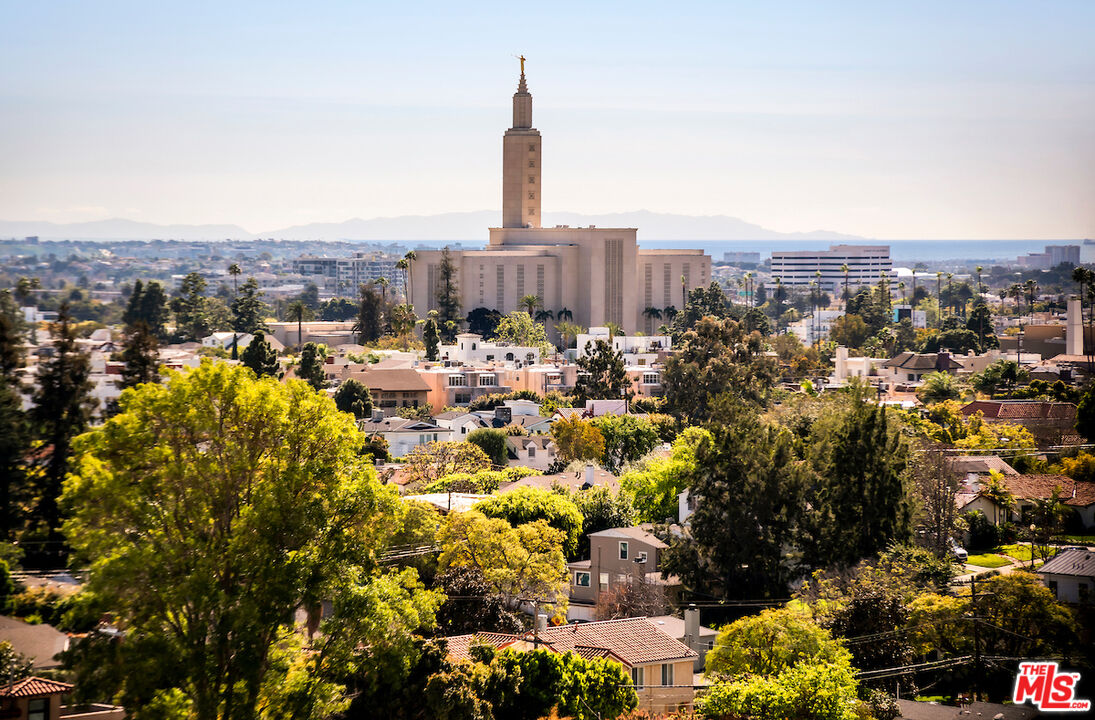 10550 WILSHIRE BLVD Unit: 904