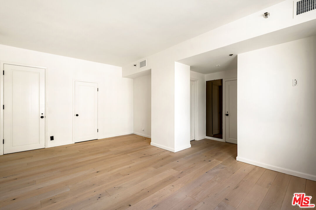 10550 WILSHIRE BLVD Unit: 904