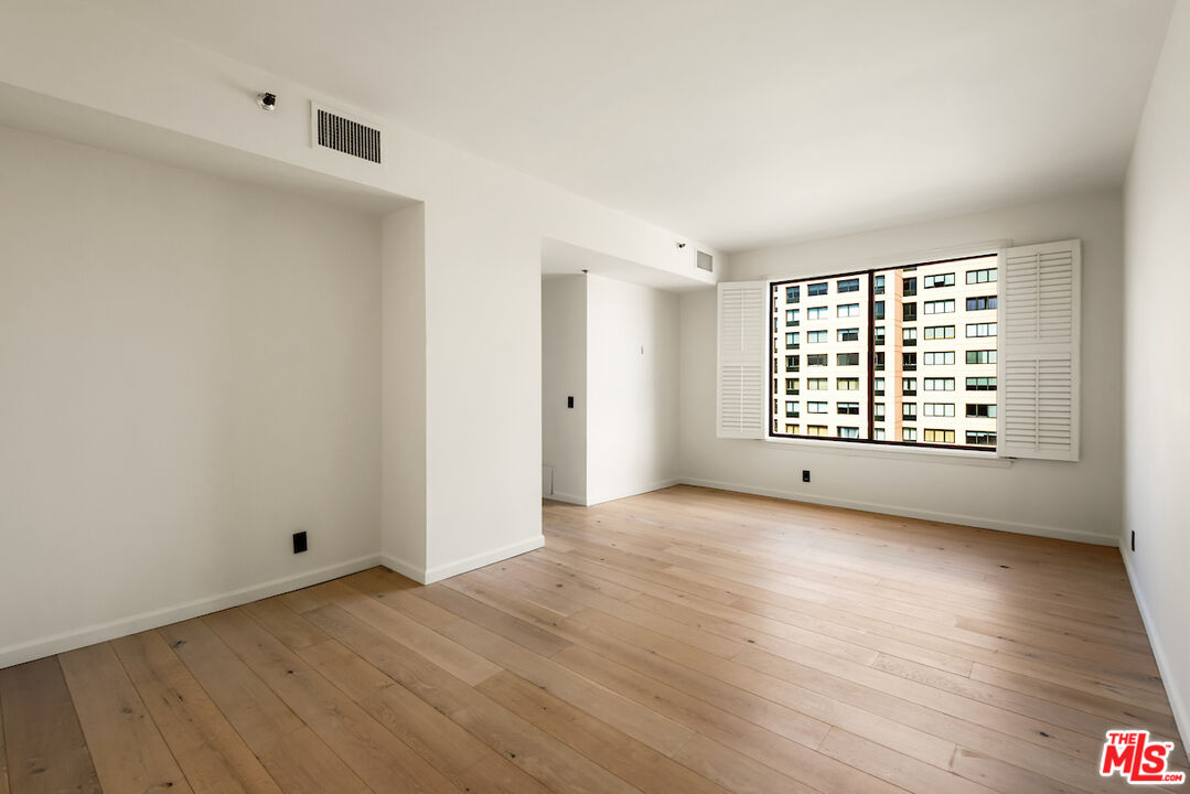 10550 WILSHIRE BLVD Unit: 904