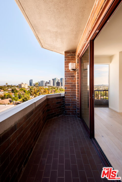 10550 WILSHIRE BLVD Unit: 904