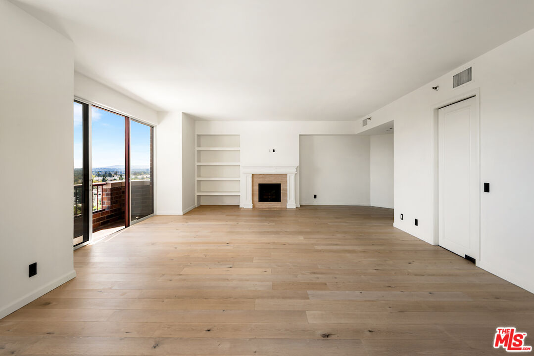 10550 WILSHIRE BLVD Unit: 904