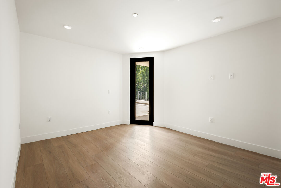 3651 Regal Pl Unit: 402