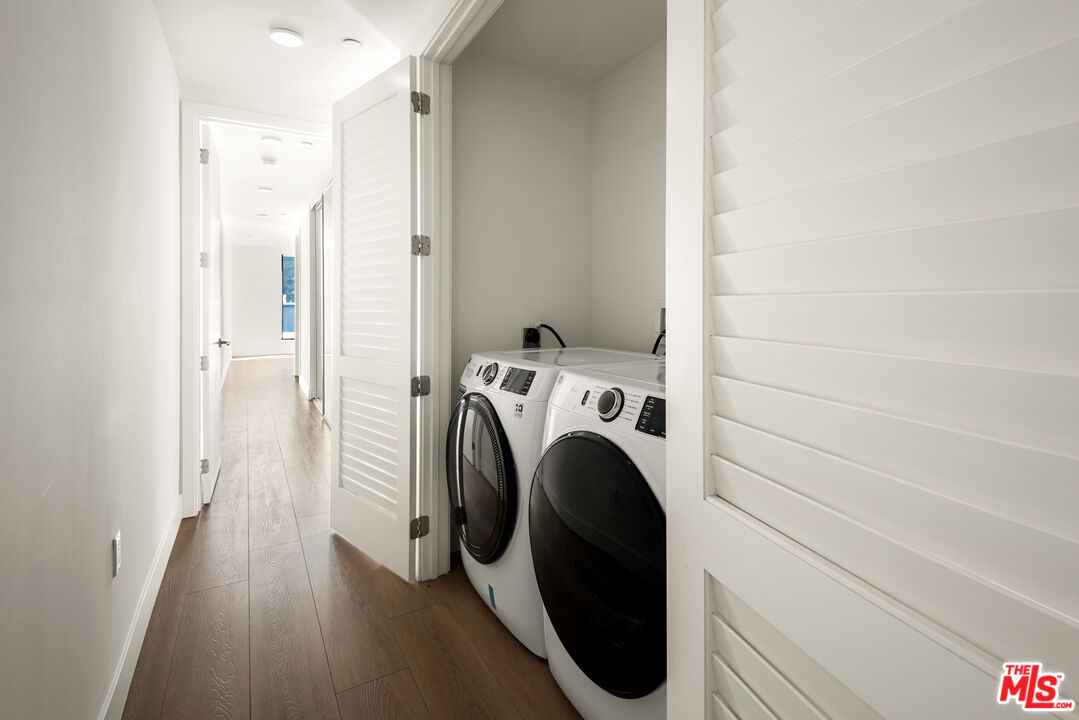 3651 Regal Pl Unit: 402