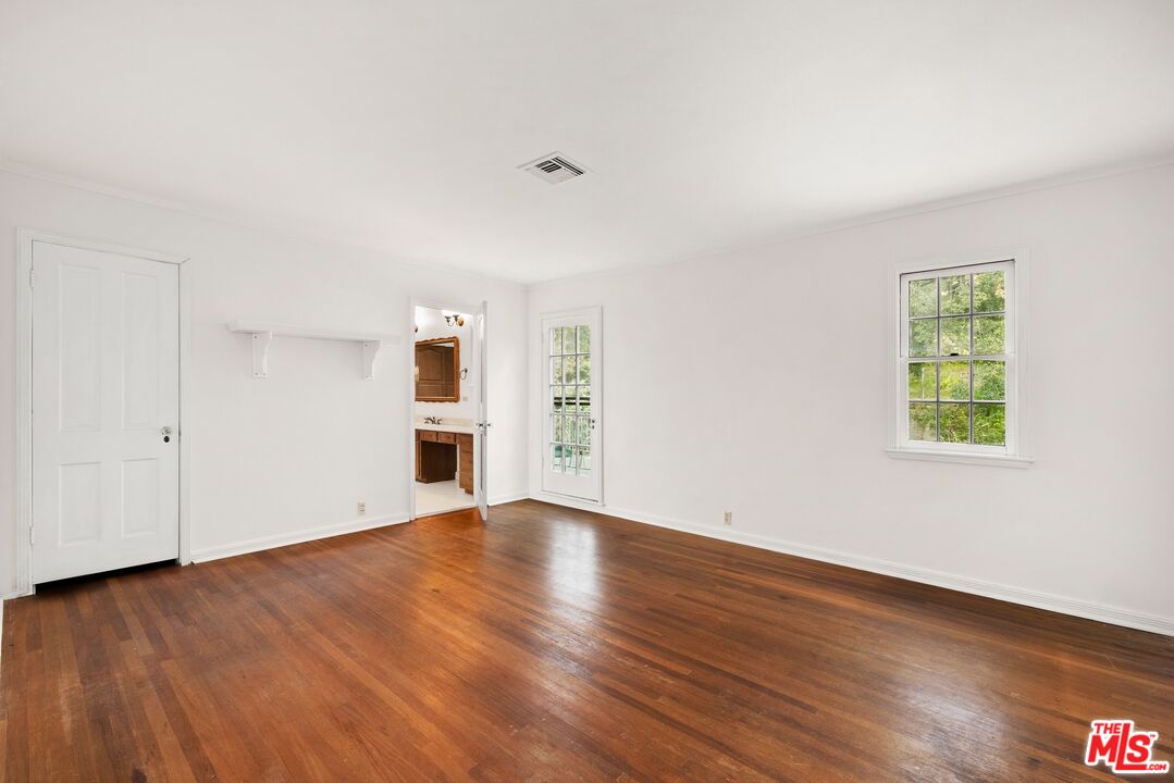 1150 Stone Canyon Rd