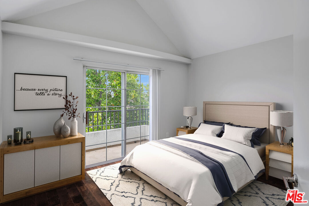 10627 MOORPARK ST Unit: 9