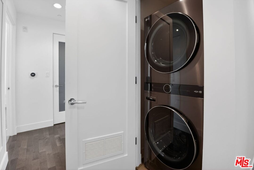 11023 Fruitland Dr Unit: 401