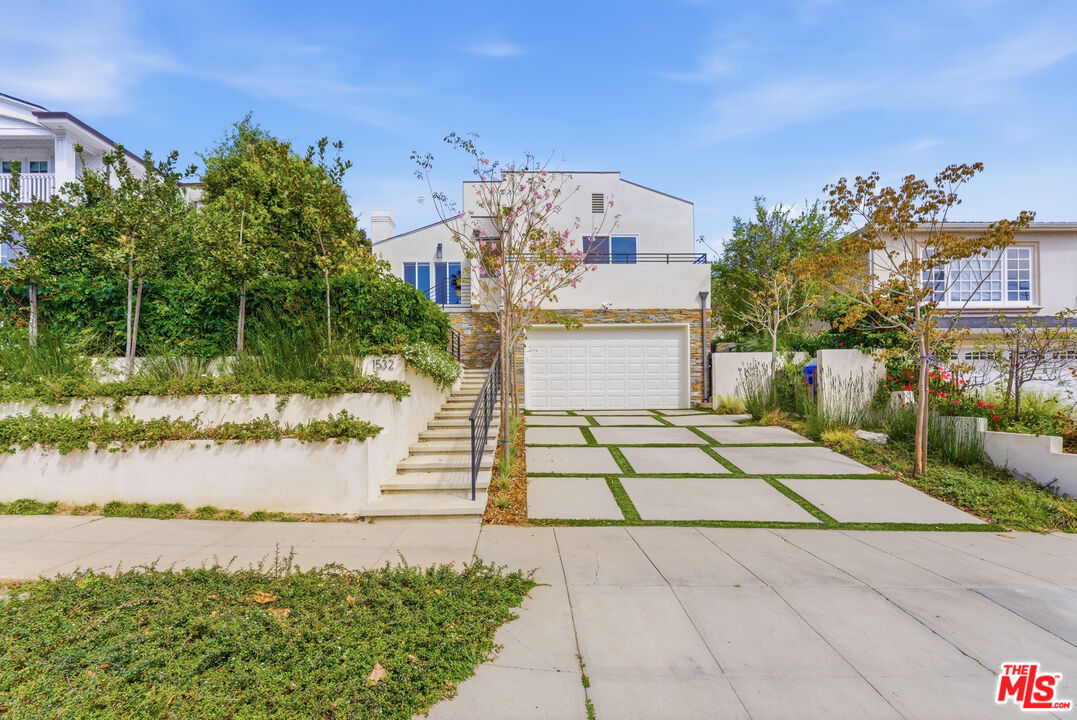 1532 Glendon Ave