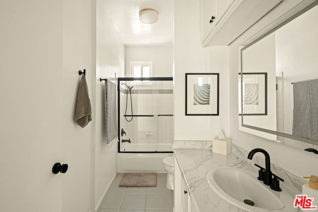 1310 N Detroit St Unit: 401