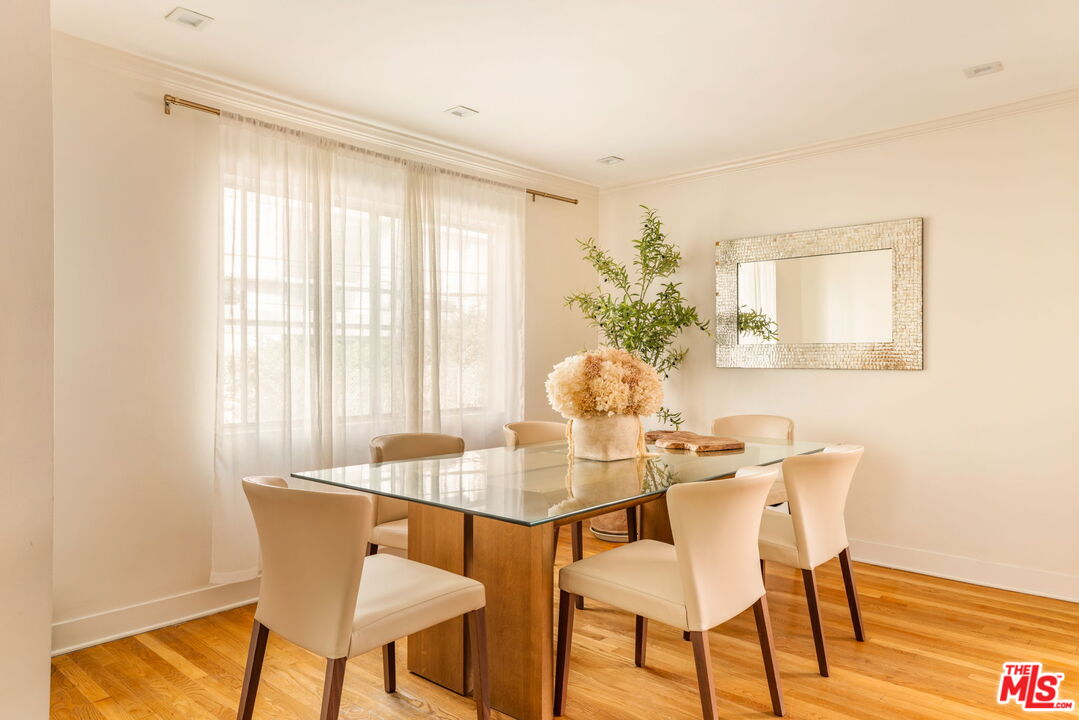 321 N Palm Dr Unit: 3