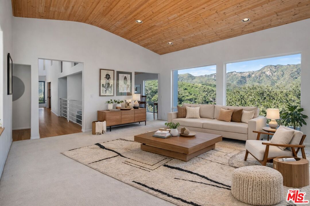 26207 Ingleside Way