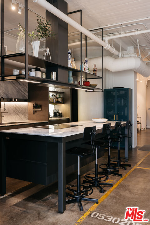 1855 Industrial St Unit: 307