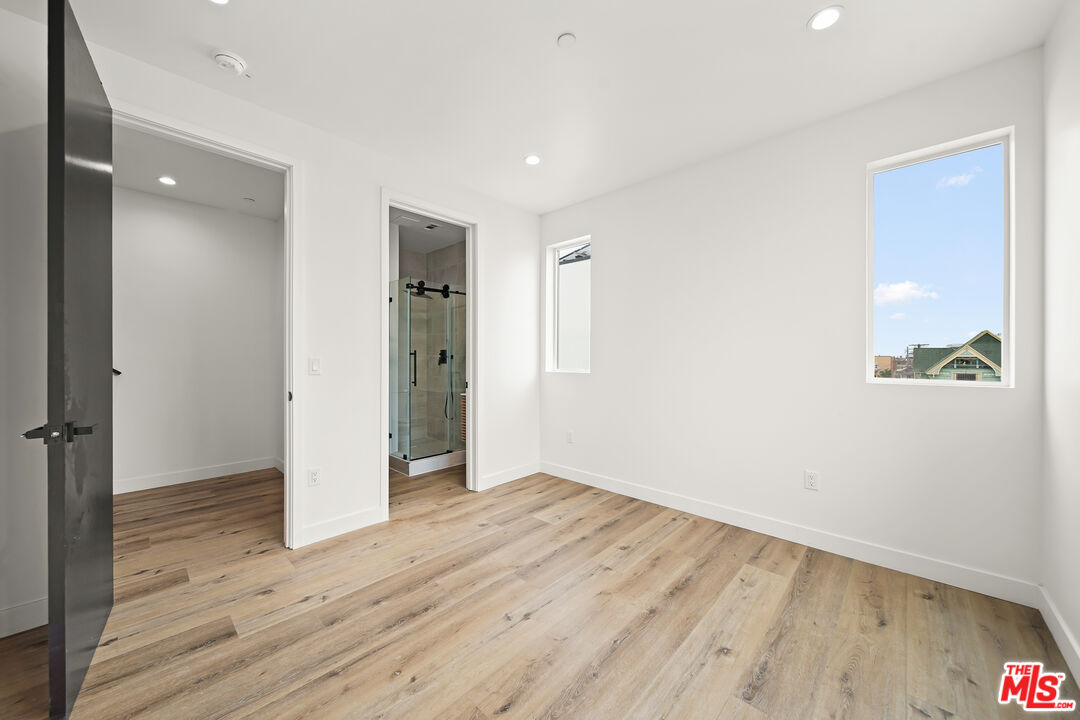 1518 Magnolia Ave