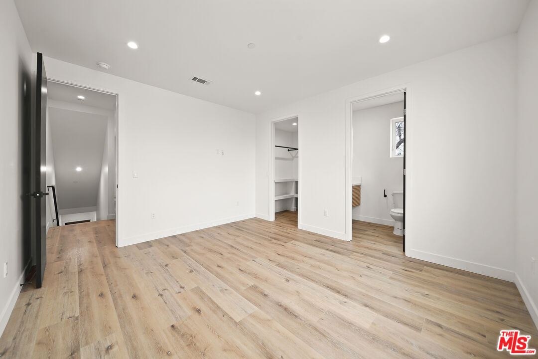 1518 Magnolia Ave