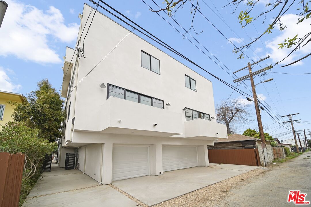 1518 Magnolia Ave