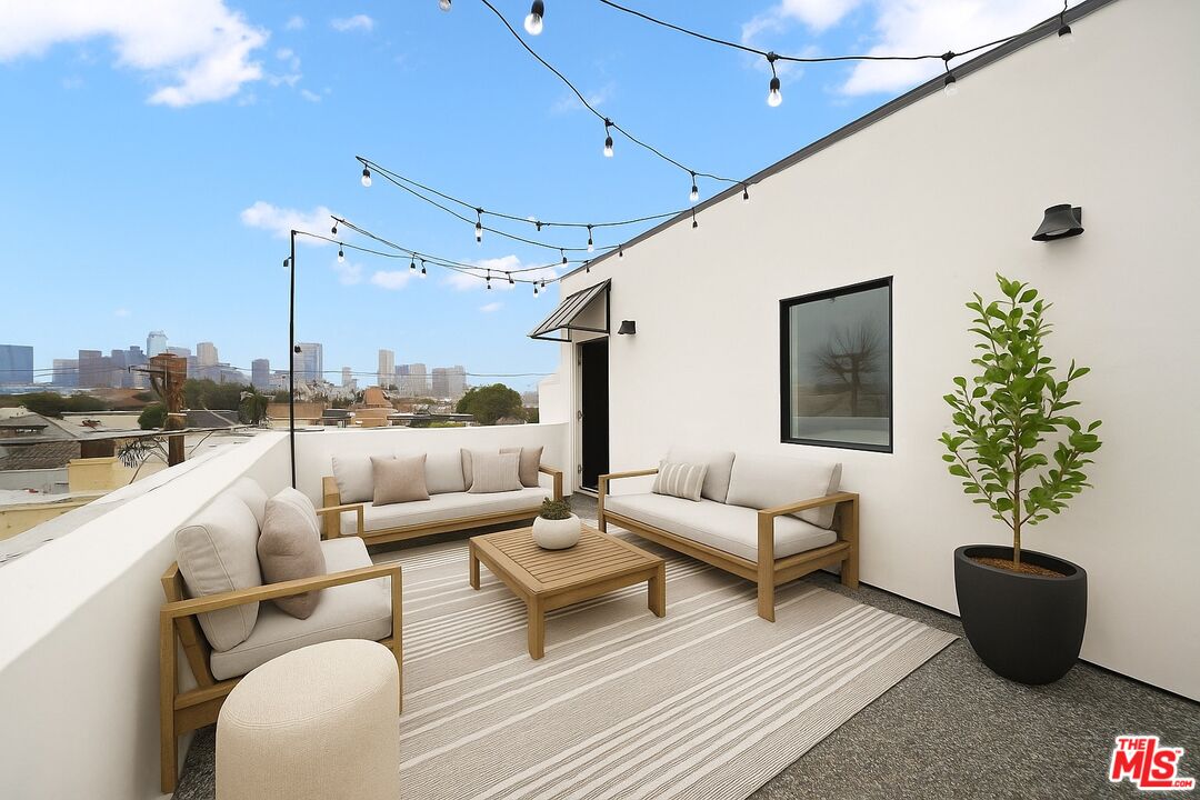 1518 Magnolia Ave